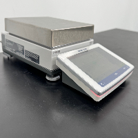 Mettler Toledo XPR8001S Digital Scale image 0
